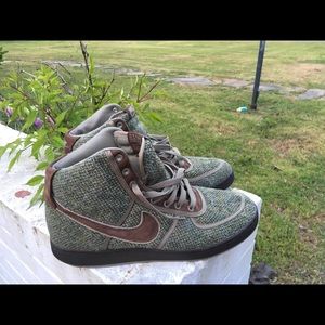 Harris Tweed Hi-top Nike